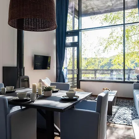 Forest-view Mansion, Hainaut 펜션 Antoing